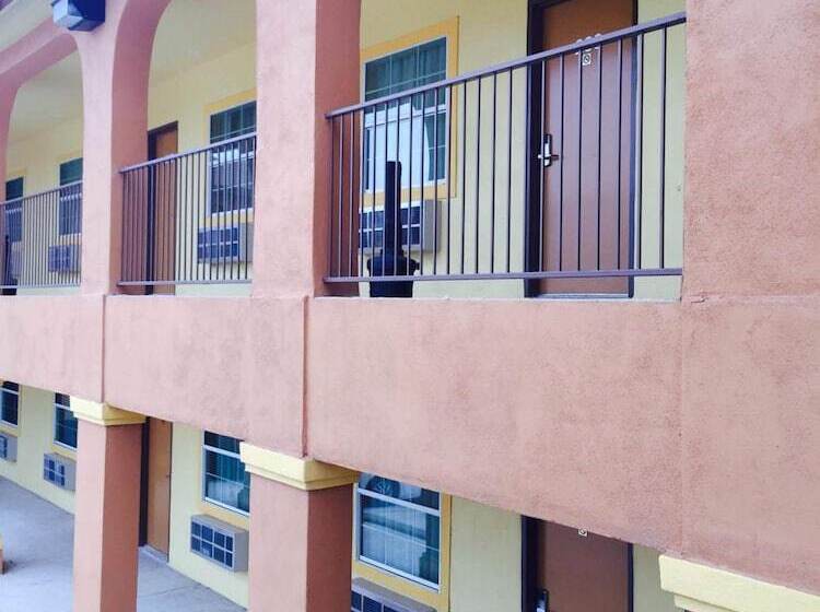 모텔 Texan Inn And Suites Tilden