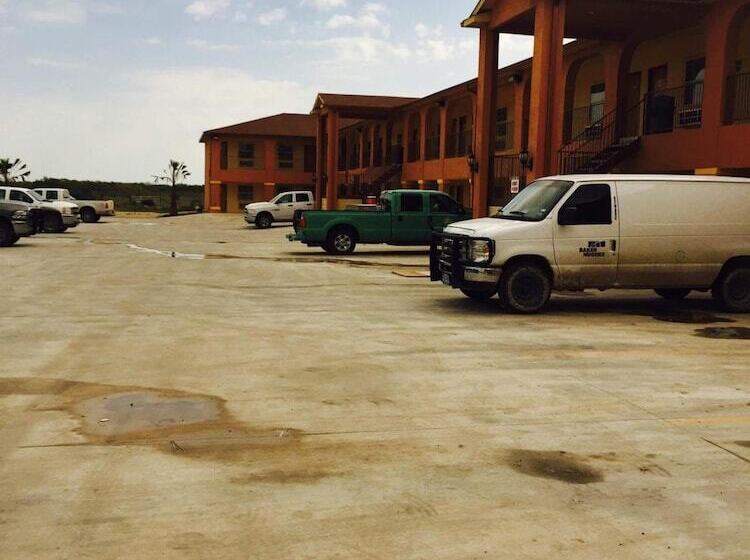 모텔 Texan Inn And Suites Tilden