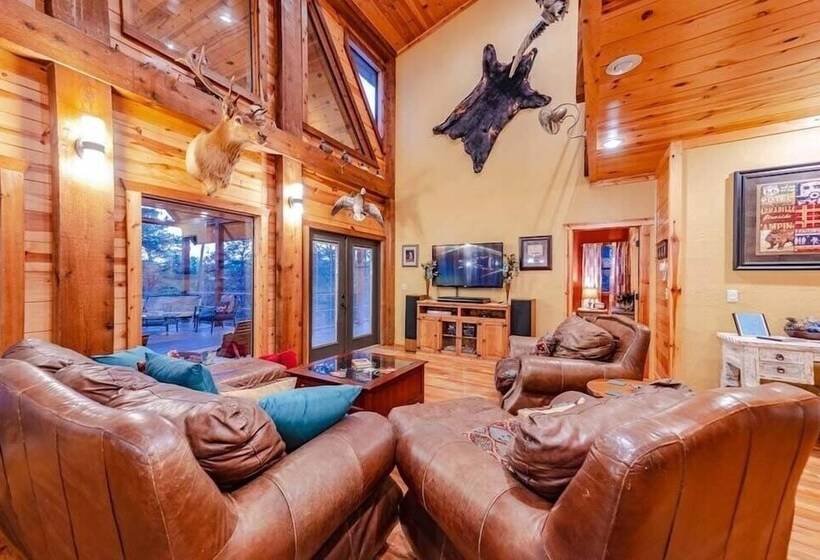 Mountain Fork Lodge With Wifi And Fire Pit By Redawning