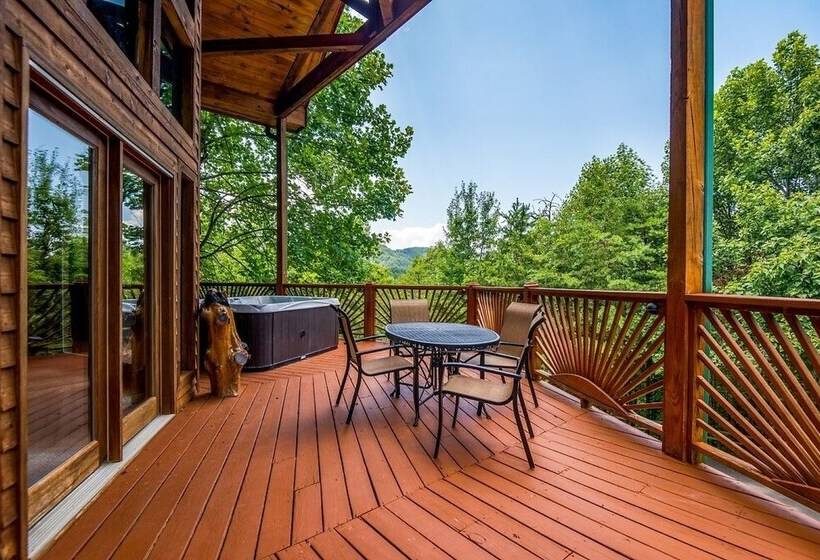 Mountain View Holy Smoky Cabin By Redawning