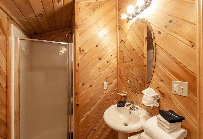 Mountain View Holy Smoky Cabin By Redawning