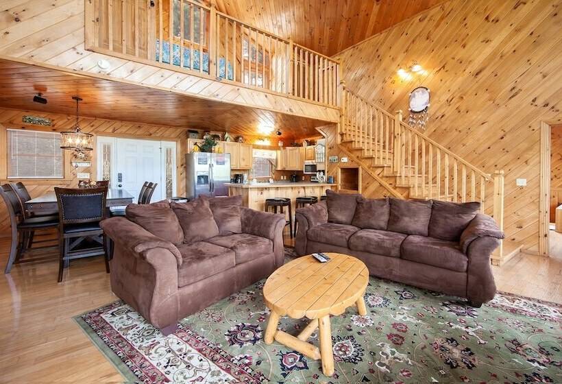 Mountain View Holy Smoky Cabin By Redawning