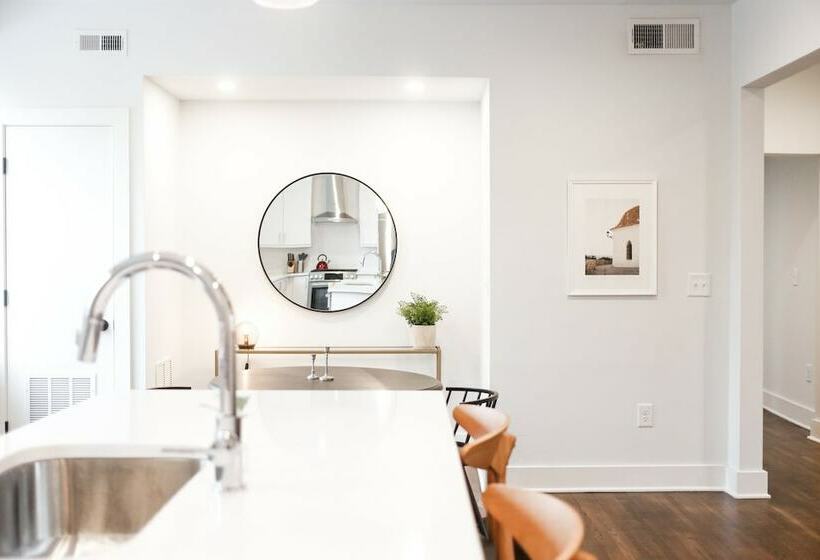 Newly Renovated Buckhead Condo Suites