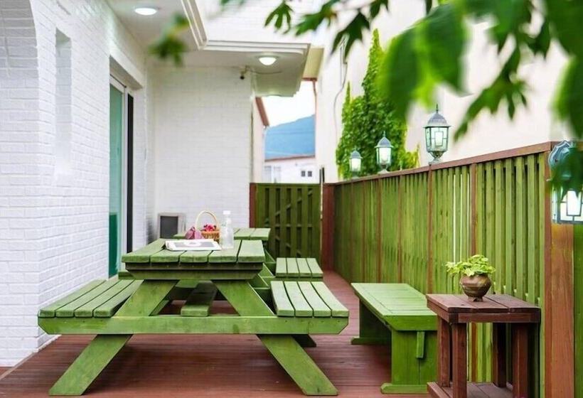 Ocean Private House Pension