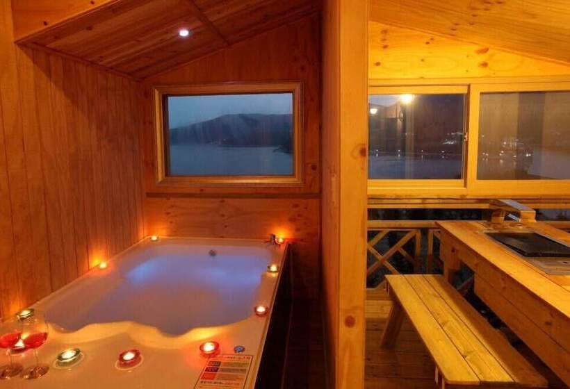 Pado Hyanggi Pension