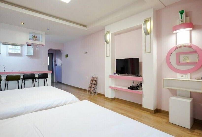 Pado Hyanggi Pension