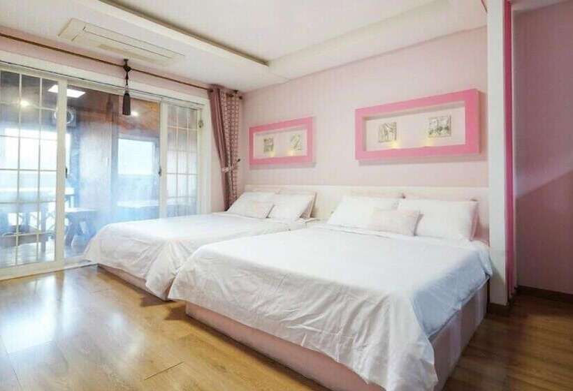 Pado Hyanggi Pension