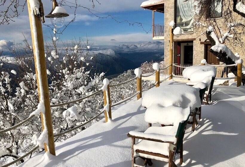 Пансион Almond House Suites Arachova  Adults Only