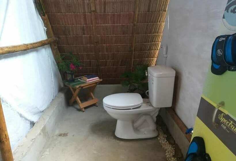 پانسیون Balay Cuyonon Eco Lodge