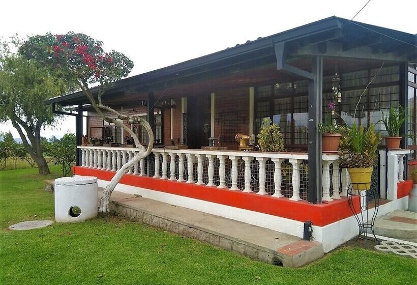 פנסיון Chesters B&b