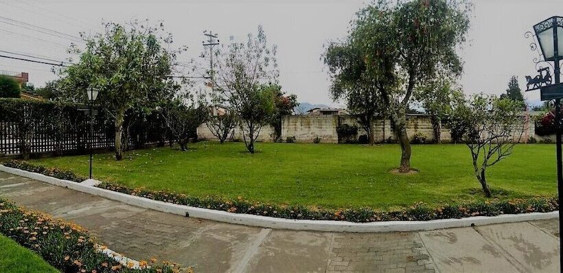 פנסיון Chesters B&b