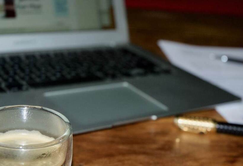 Пансион Le Pommier Doux, Maison D Hôte Du Domaine Du Château D Argeronne