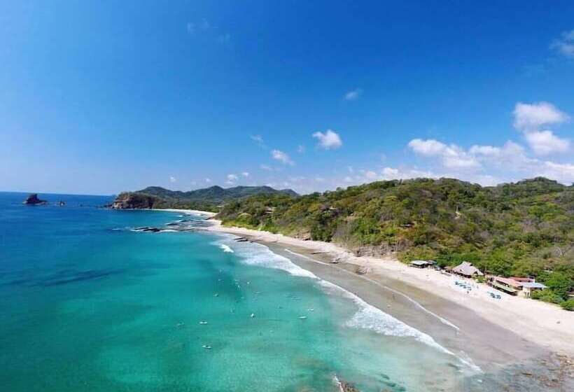 פנסיון Doctor Surf Guesthouse