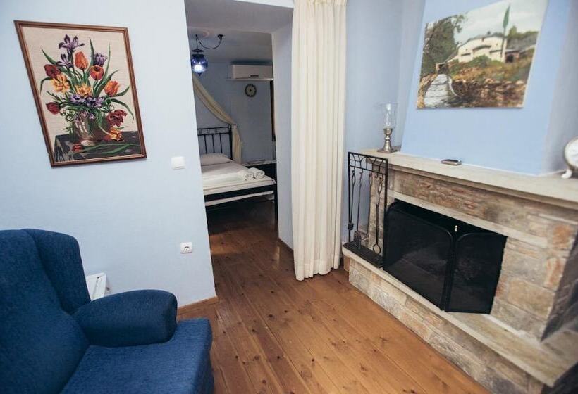 פנסיון Ellis Full Guest House