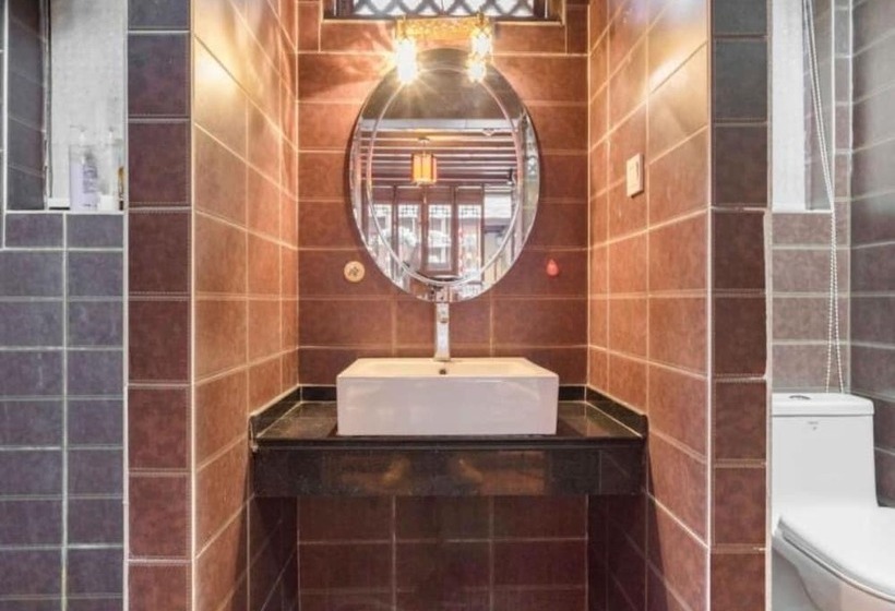 بنسيون Flower Without Boundary