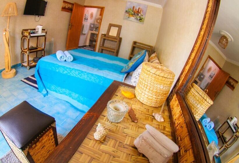 پانسیون Heaven Surf Camp