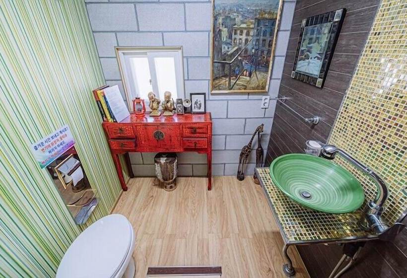 膳宿费 Gallery 774