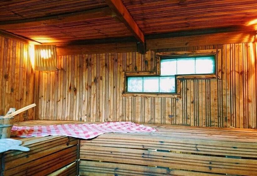 بنسيون Green Bungalow