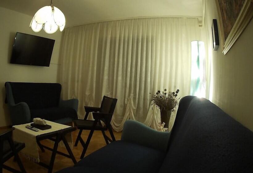 پانسیون Green Point