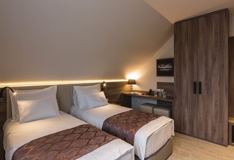 پانسیون Guesthouse Grof