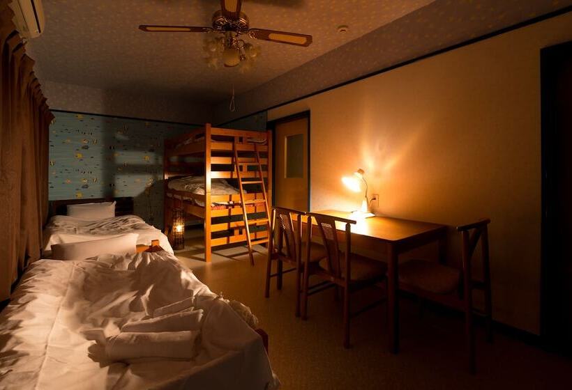 بنسيون Guesthouse Iroha