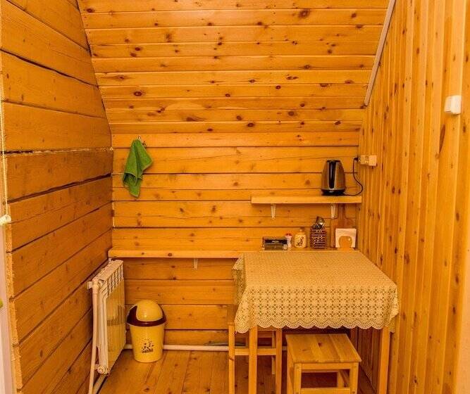 بنسيون Kedrovy Dom Kochievskih