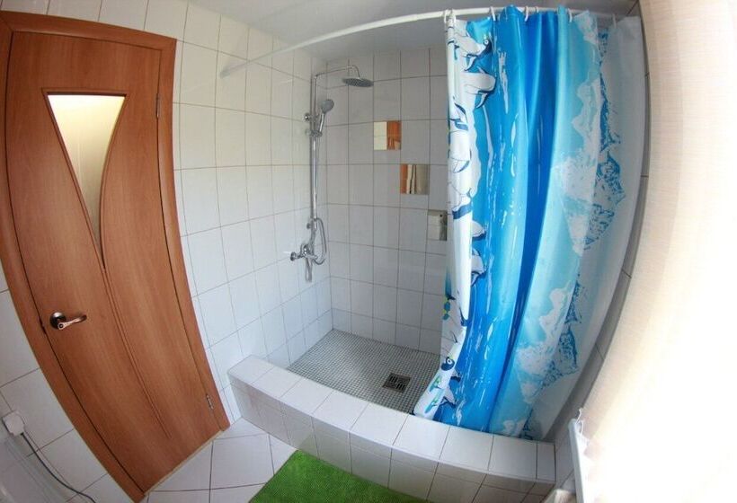 بنسيون Kedrovy Dom Kochievskih