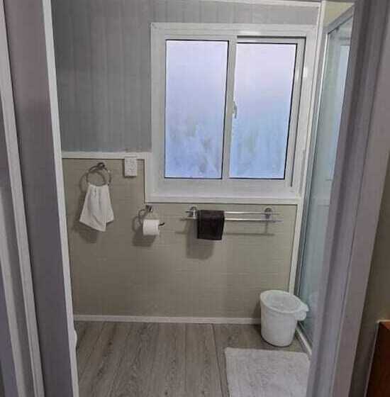 Пансион Koromatua Homestead