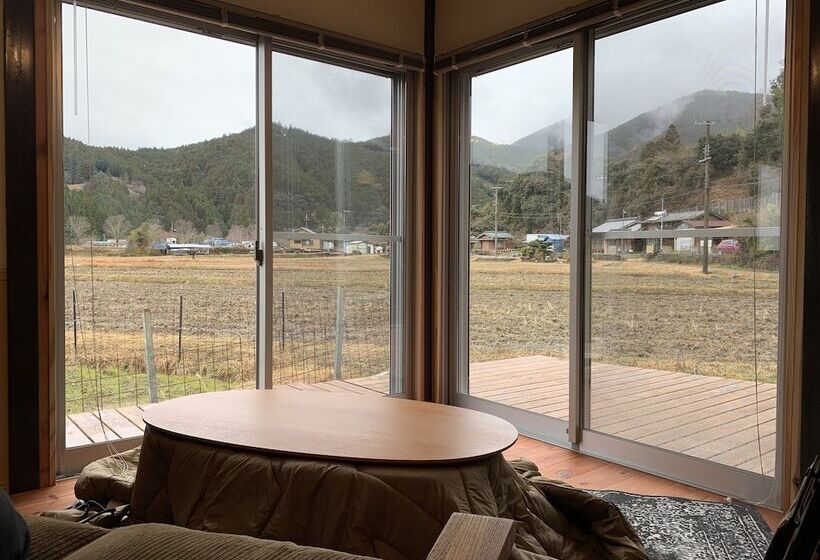 بنسيون Kumanoyasai Base