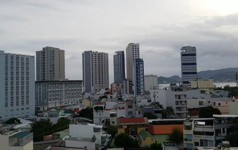 پانسیون Lotus Home Nha Trang