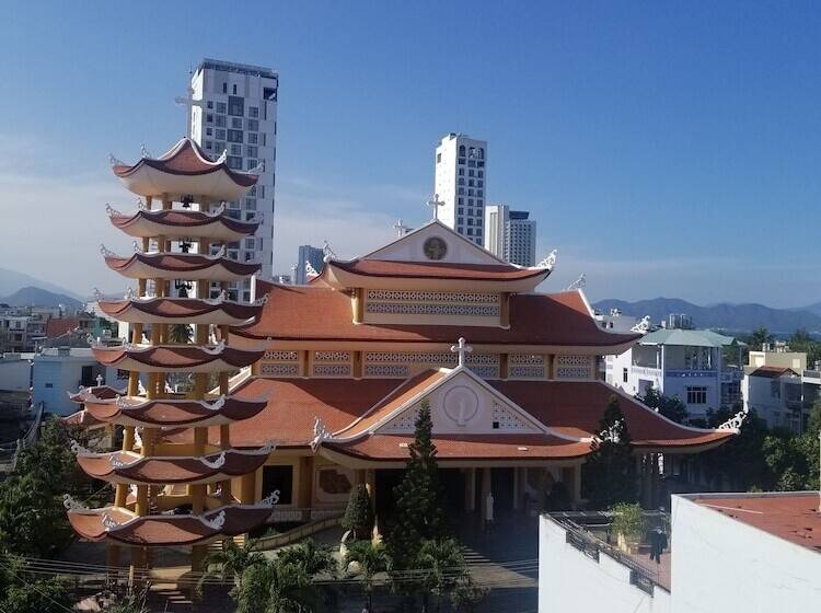 پانسیون Lotus Home Nha Trang