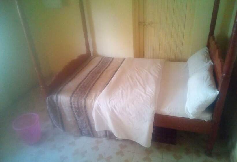 펜션 Maleck Guest Rooms