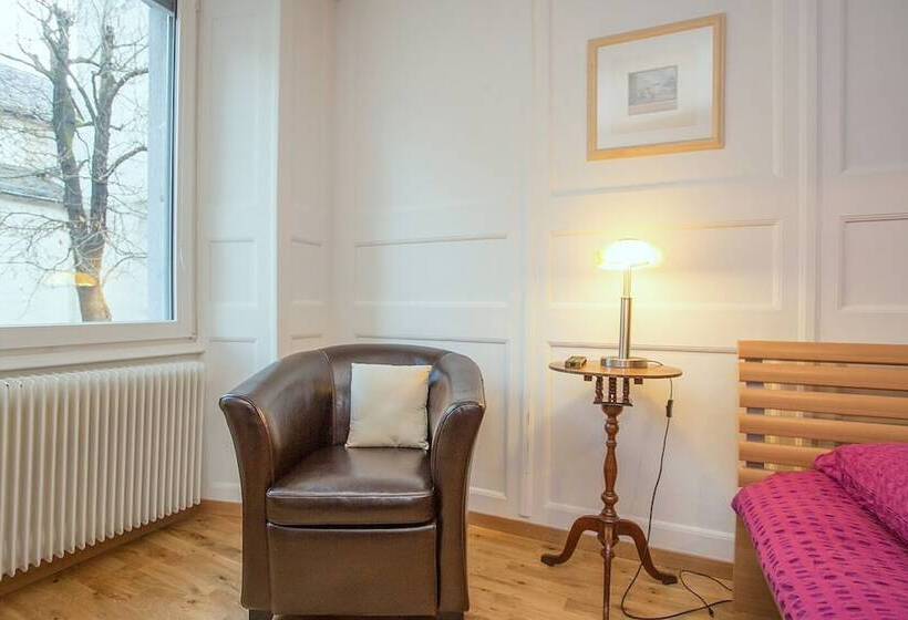 Пансион Midi Guestrooms