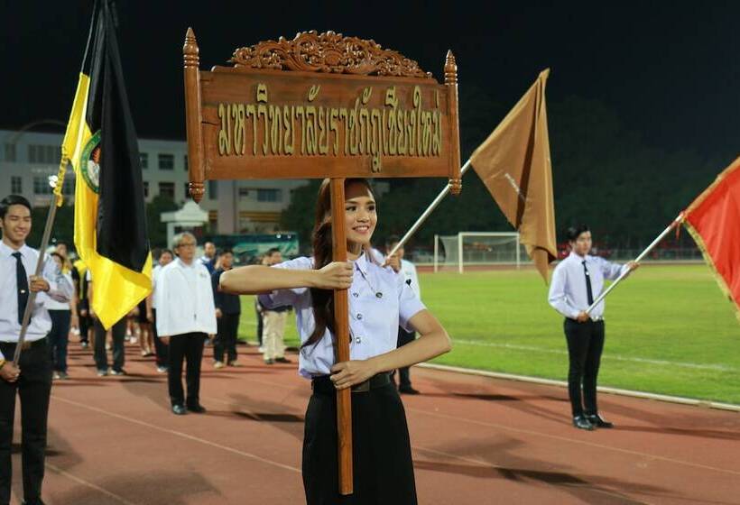 פנסיון Mj House Stay With Guest And Host