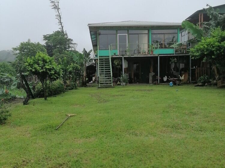 פנסיון Monteverde Eco Love