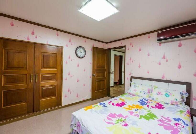 פנסיון Morning Palace