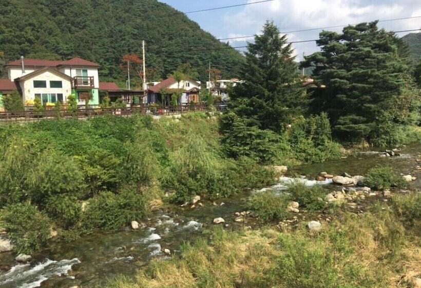 膳宿费 Muju Caravan Pesnion