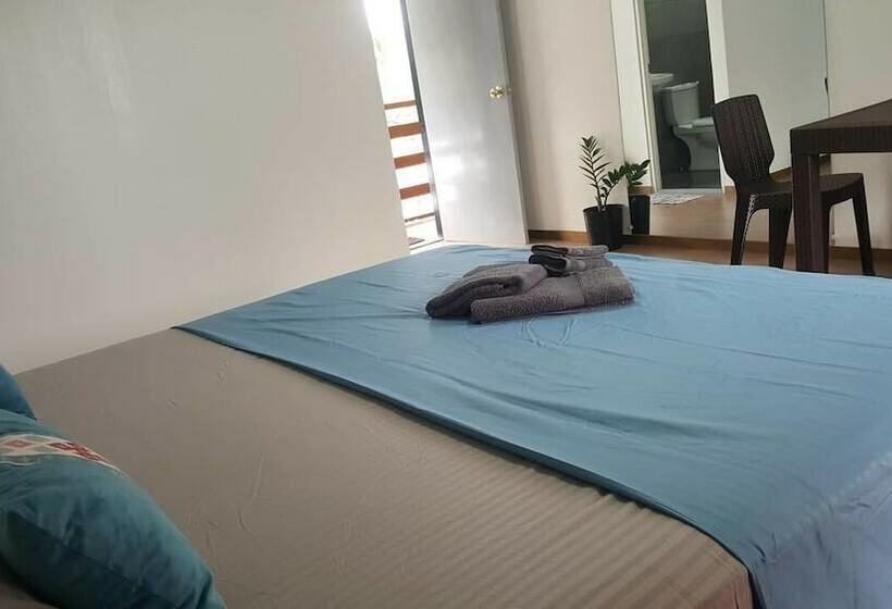 פנסיון Mystic Divers Guesthouse