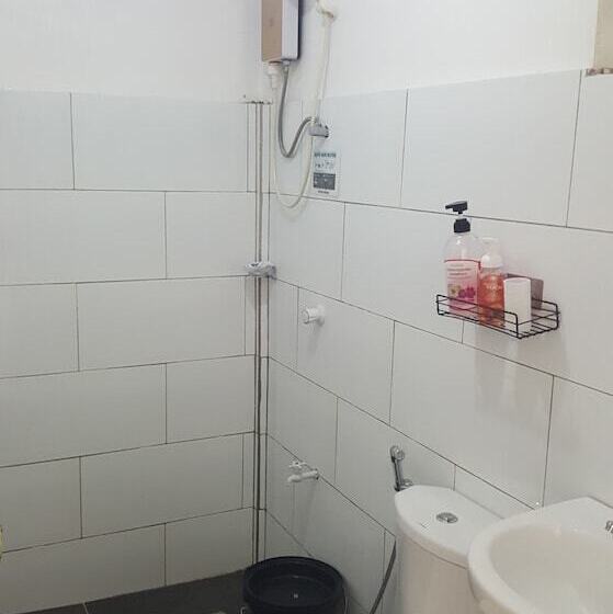 פנסיון Mystic Divers Guesthouse