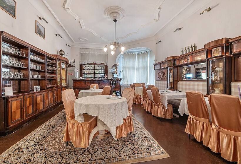 پانسیون Pałacyk Deja Vu Residence