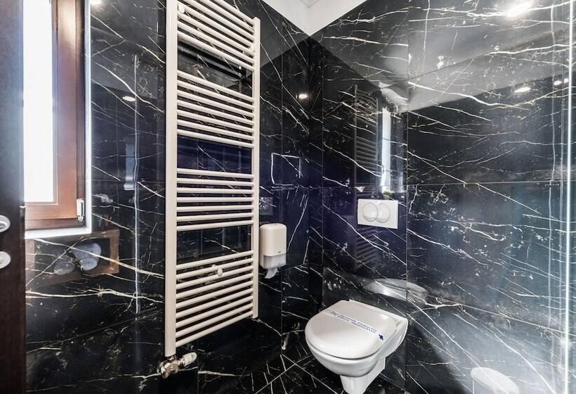 פנסיון Plitvice Falls Cottage