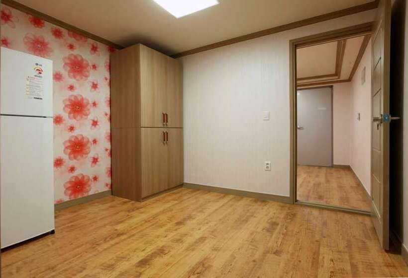 Пансион Pohang Sunrise