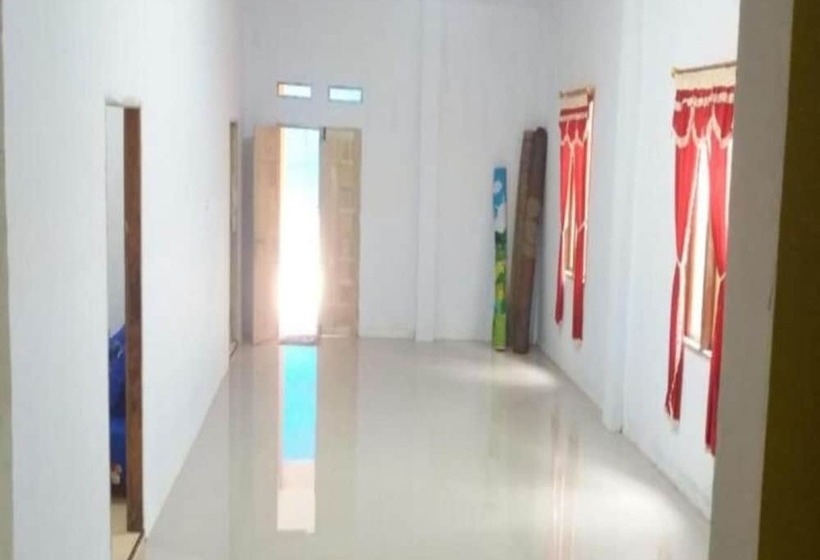 بنسيون Pondok Ningsih 2 Malino