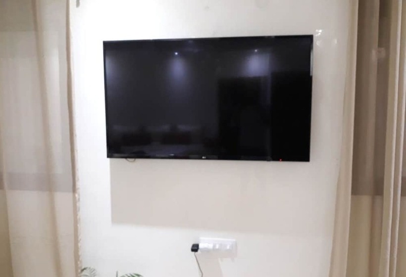 پانسیون Residence Qorri