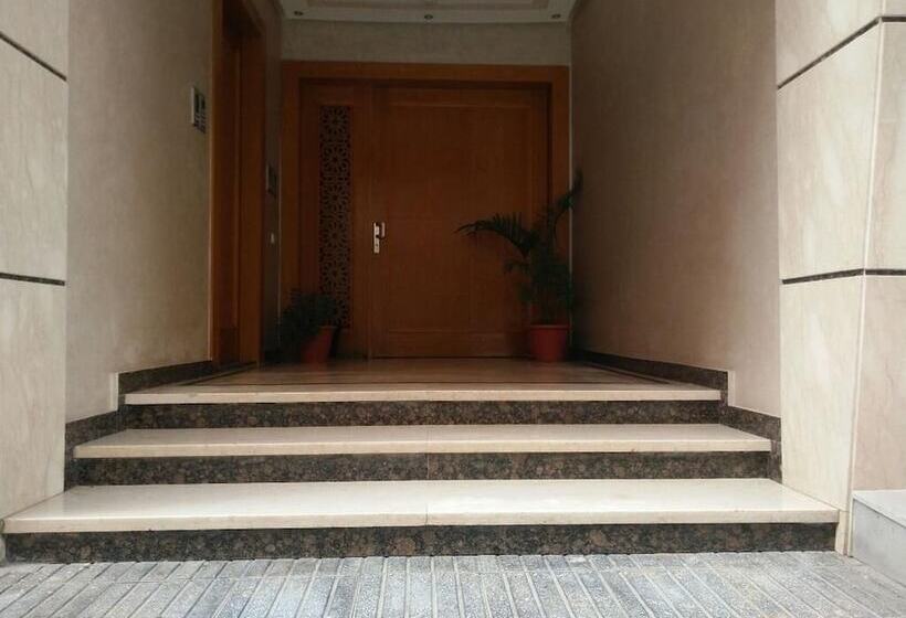 پانسیون Residence Qorri