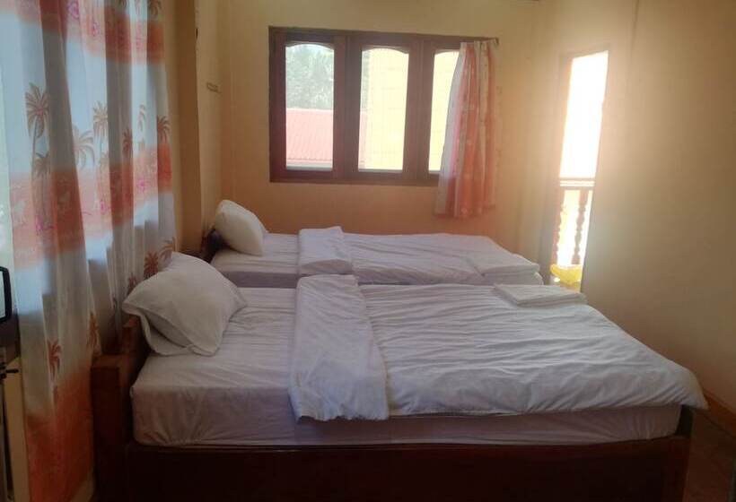 Пансион Saynambak Riverside Guest House