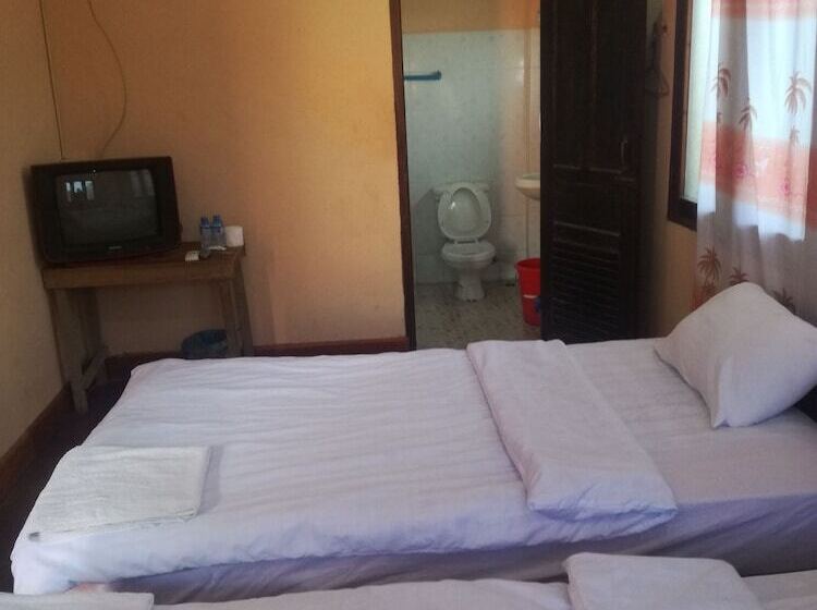 پانسیون Saynambak Riverside Guest House