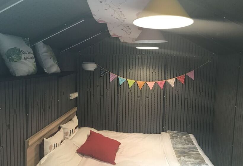 پانسیون Shan Feng B&b