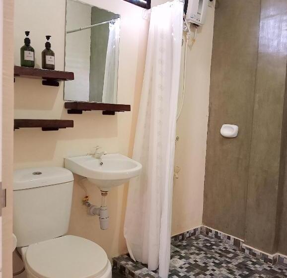 پانسیون Solana Siargao