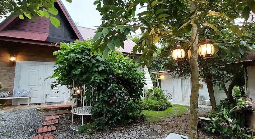 ペンション Village Homestay